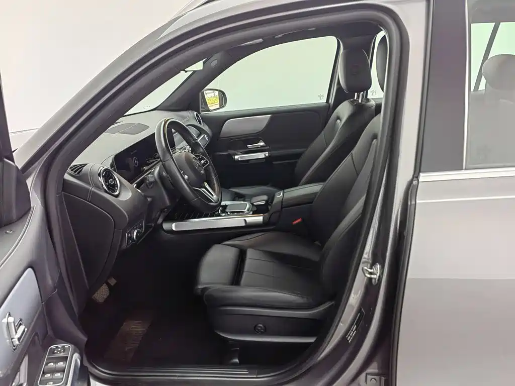 Mercedes-Benz GLB 2021 — фото 10