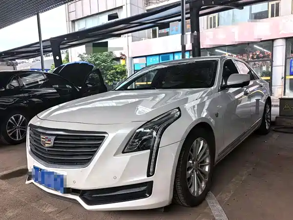 Cadillac CT6 2018