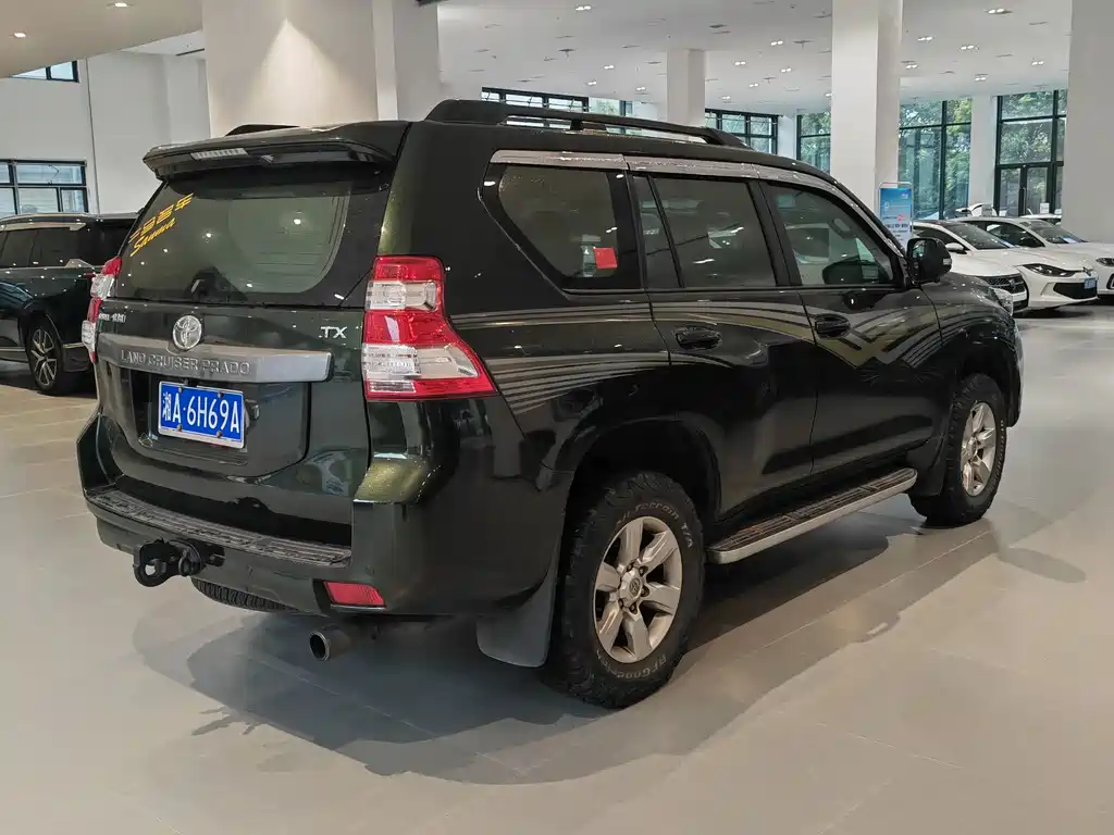 Toyota Prado 2016 — фото 3