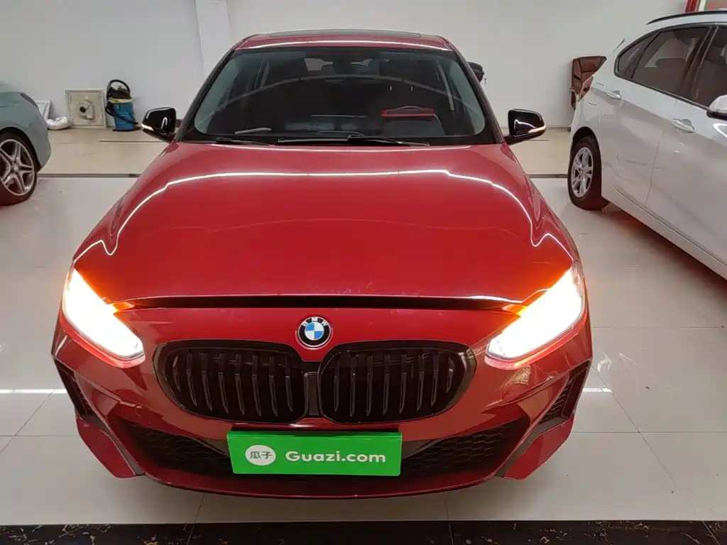 BMW 1 Series 2021