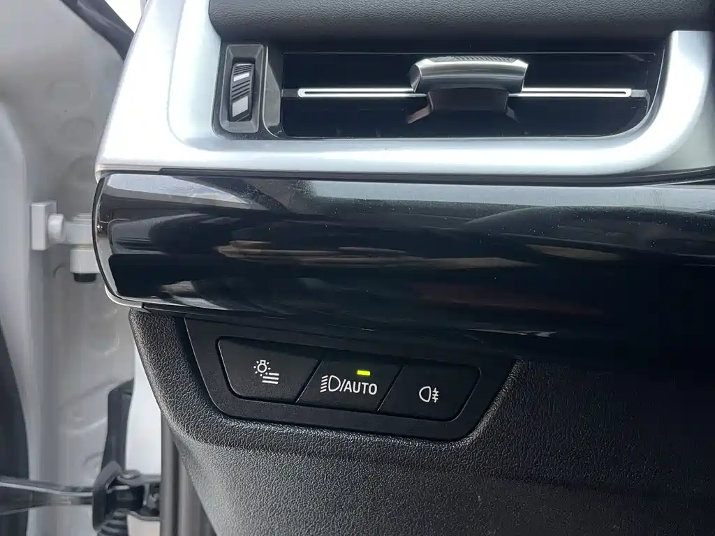 BMW X1 2023 — фото 11