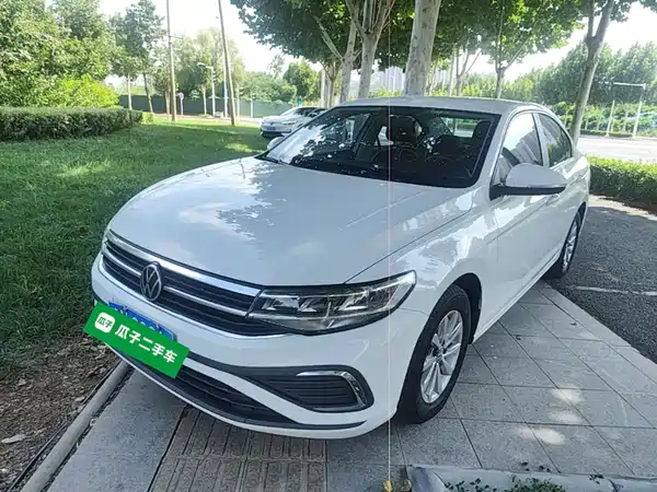 Volkswagen Bora 2023