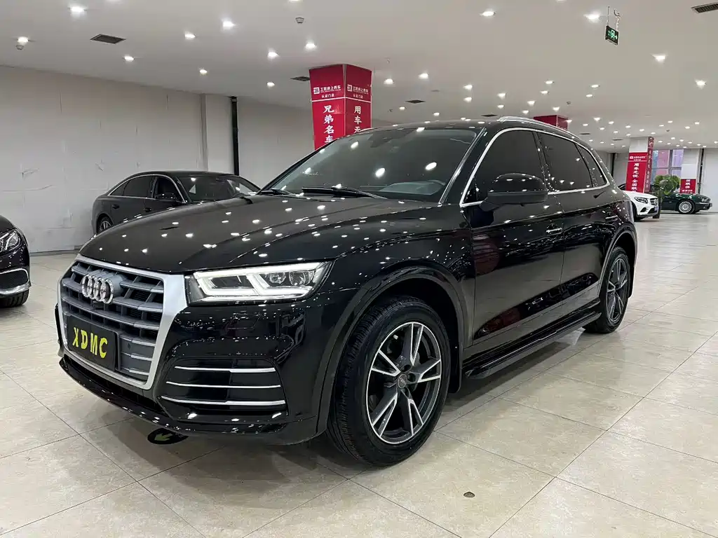 Audi Q5L 2019