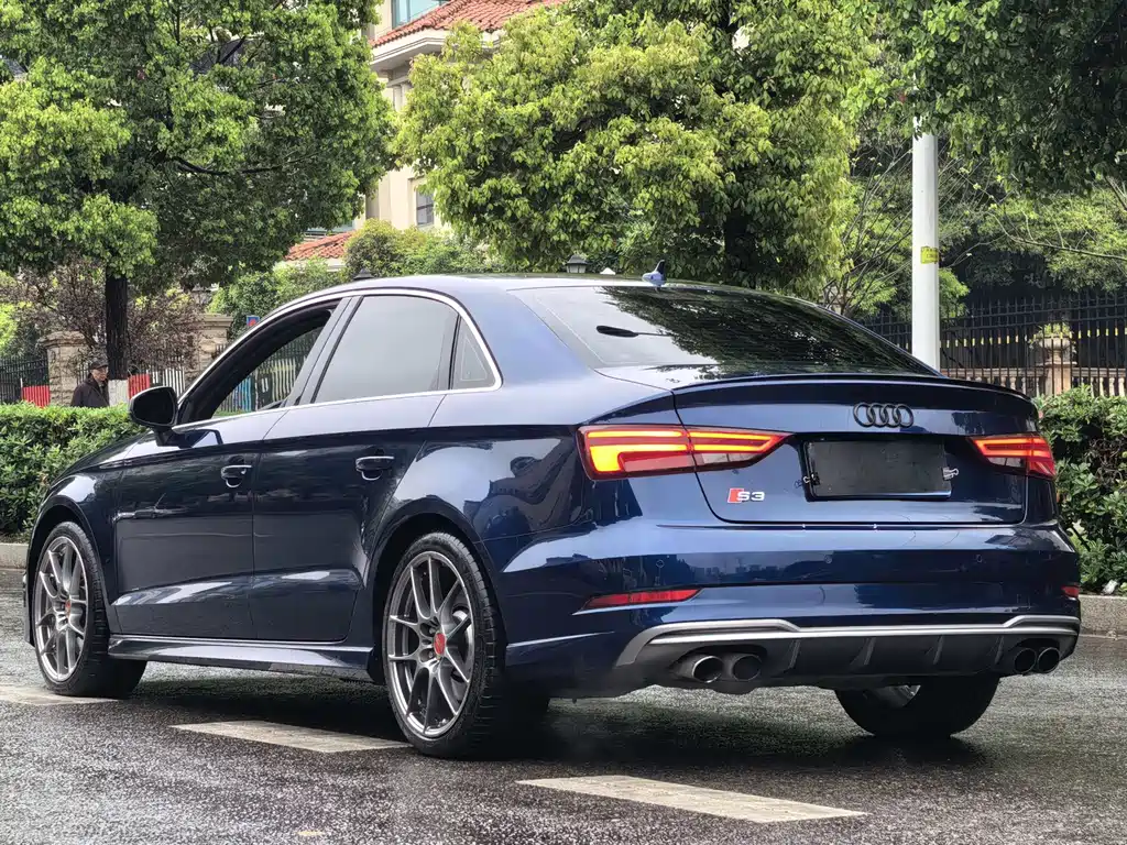 Audi S3 2017 — фото 16