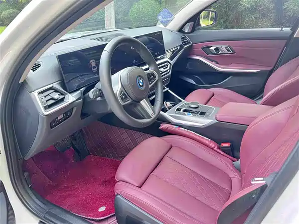 BMW i3 2023