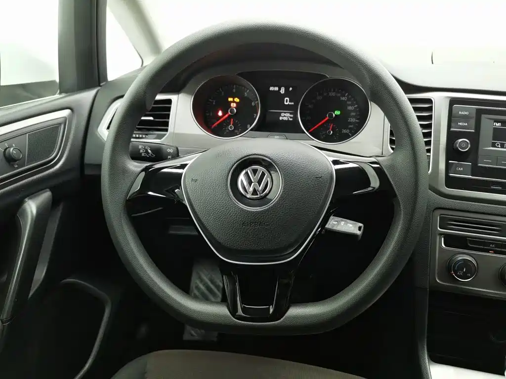 Volkswagen Golf Jialu 2018 — фото 11