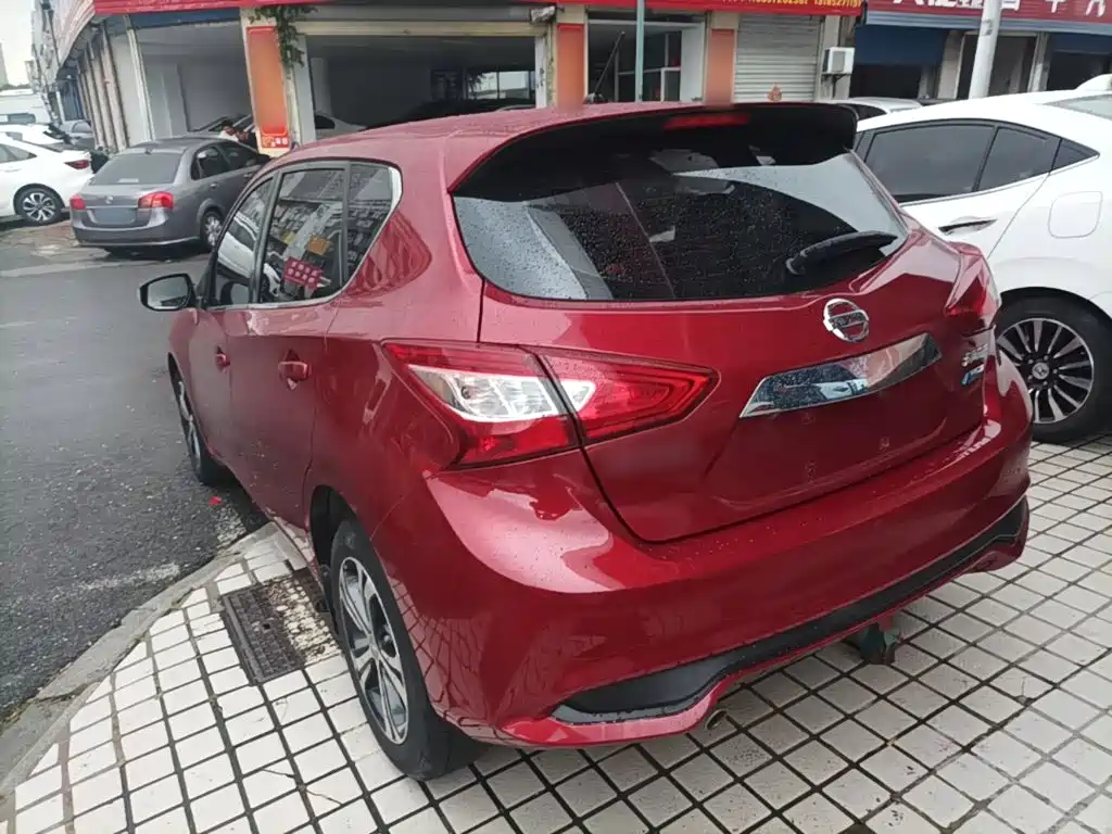 Nissan Tiida 2019