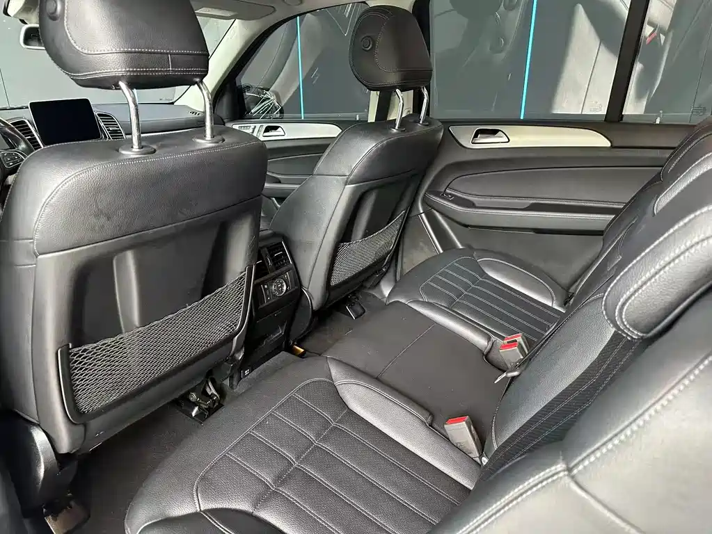 Mercedes-Benz GLS 2018 — фото 10