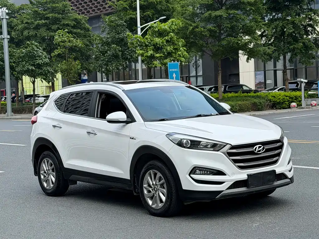 Hyundai Tucson 2017 — фото 3