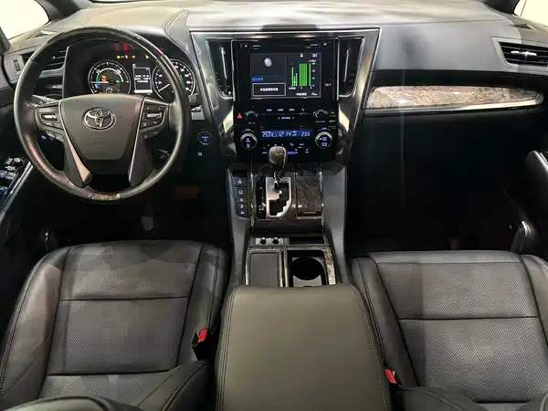 Toyota Alphard 2019