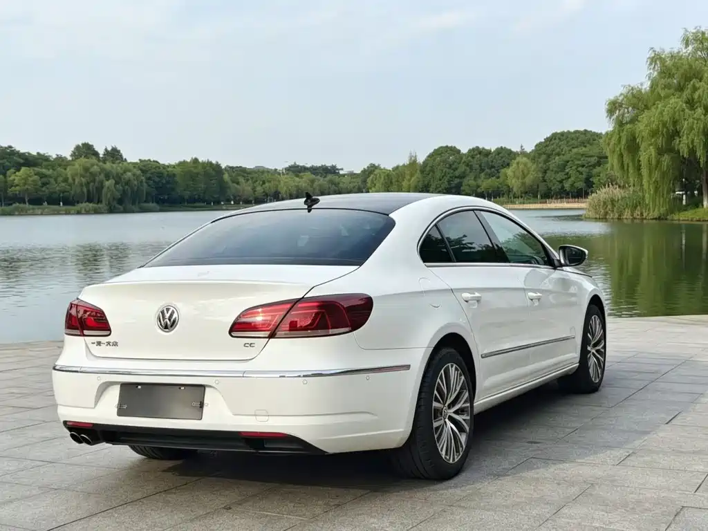 Volkswagen CC 2017 — фото 9