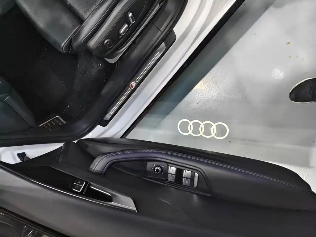 Audi A4L 2024