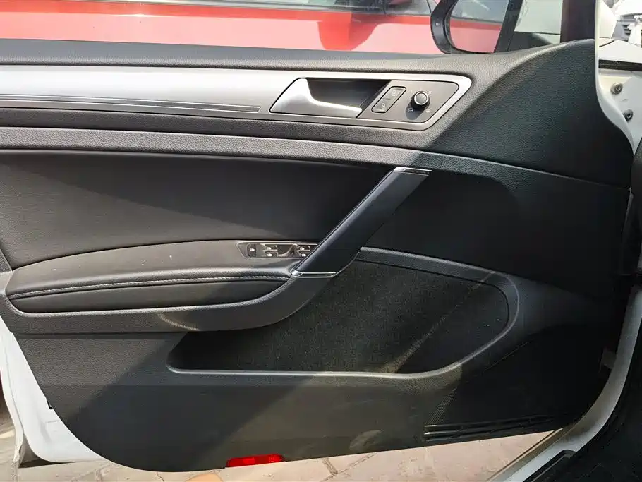 Volkswagen Golf 2020