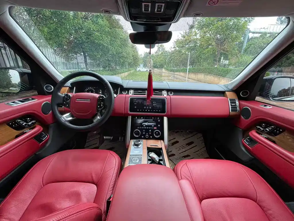 Land Rover Range Rover 2019 — фото 13