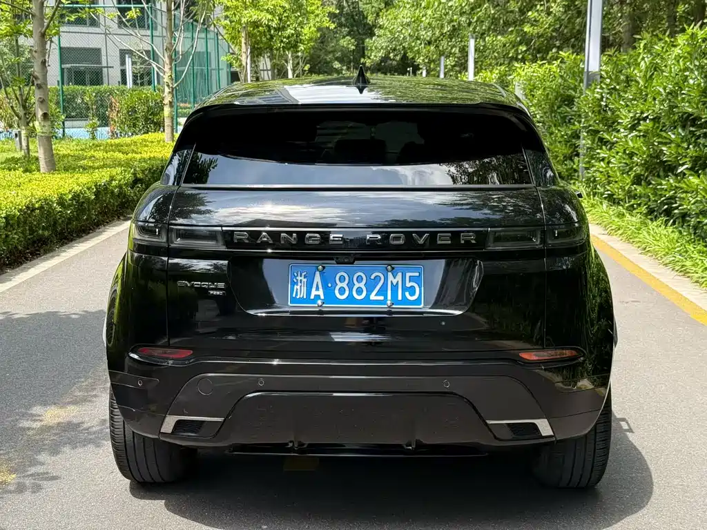 Land Rover Evoque 2022 — фото 4