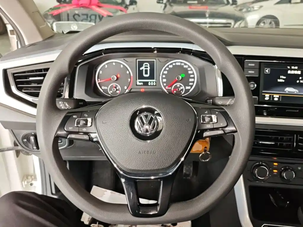 Volkswagen Polo 2020 — фото 11