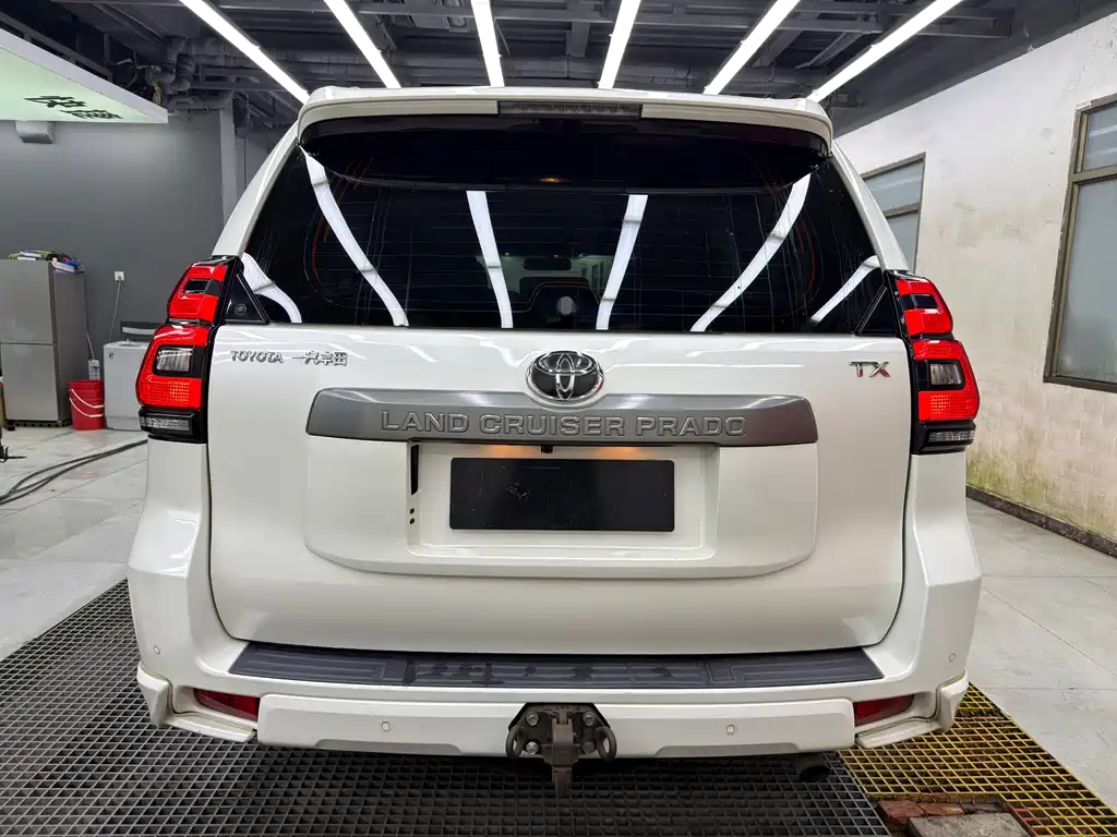 Toyota Prado 2019 — фото 5