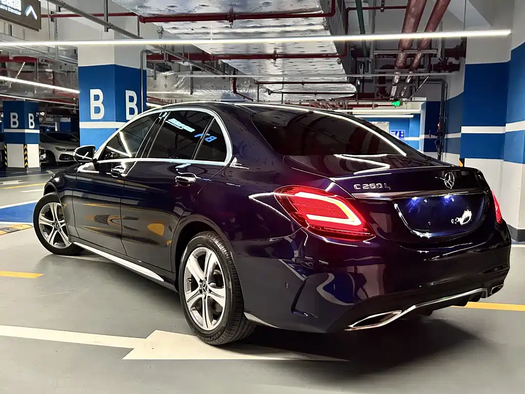 Mercedes-Benz C-Class 2020 — фото 19