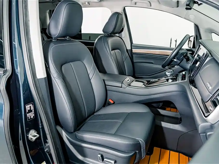 GAC Motor Trumpchi M8 2022 — фото 18