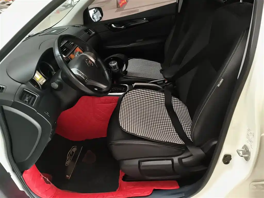 Nissan Tiida 2019 — фото 14