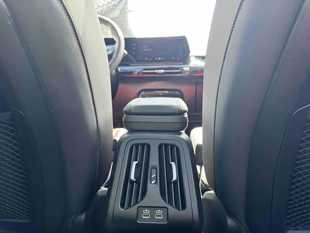 BMW X1 2023 — фото 19