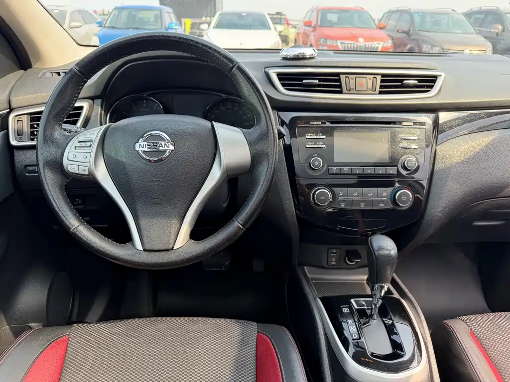 Nissan Qashqai 2016 — фото 9