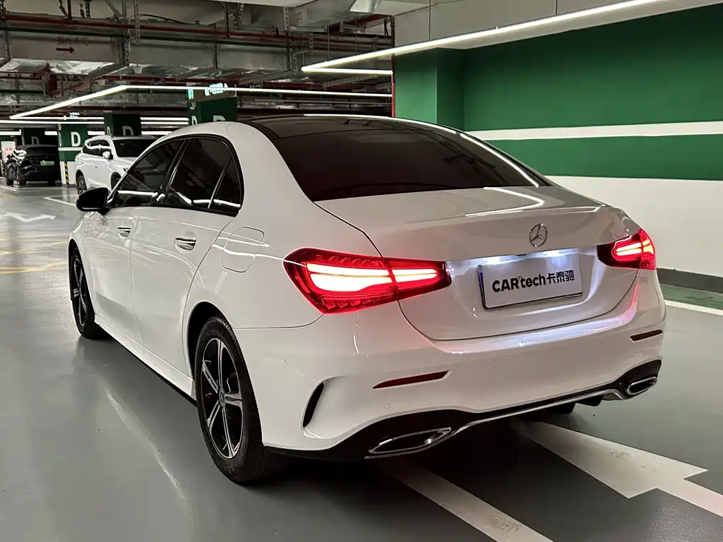 Mercedes-Benz A-Class 2024 — фото 5