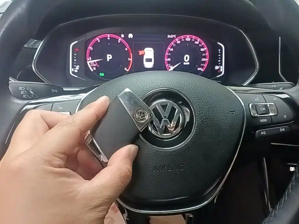 Volkswagen Passat 2019 — фото 9