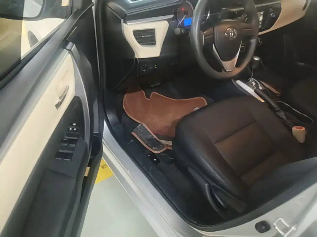 Toyota Levin 2015 — фото 16