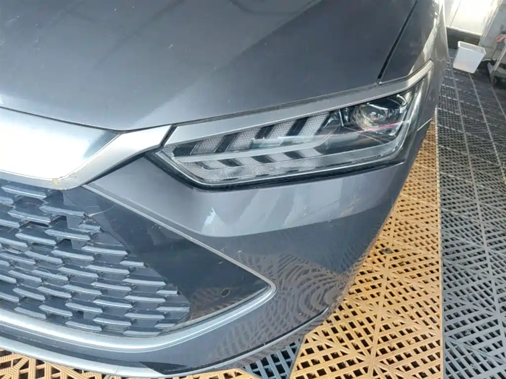 BYD Qin PLUS 2023 — фото 24