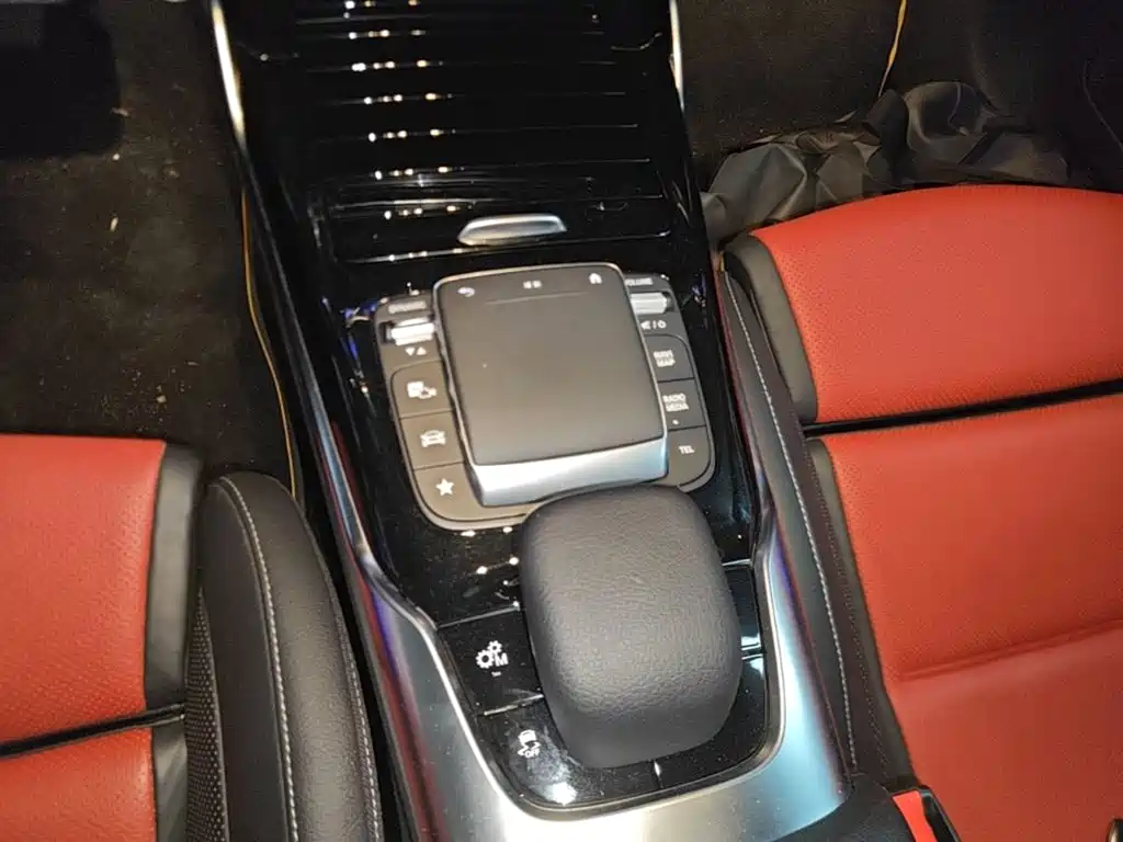 Mercedes-Benz A-Class AMG 2021 — фото 14