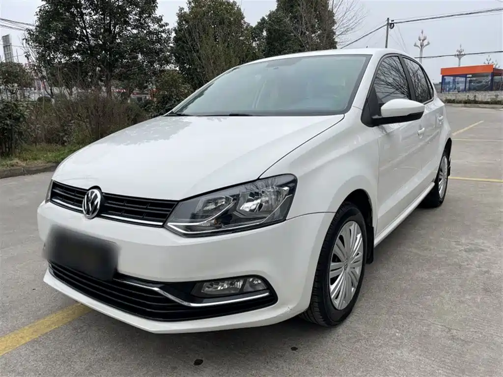 Volkswagen Polo 2016 — фото 1