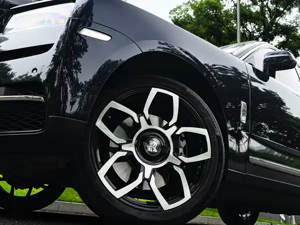 Rolls-Royce Cullinan 2018