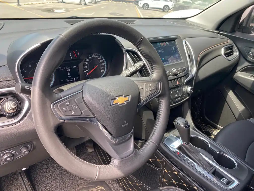 Chevrolet Equinox 2020 — фото 10
