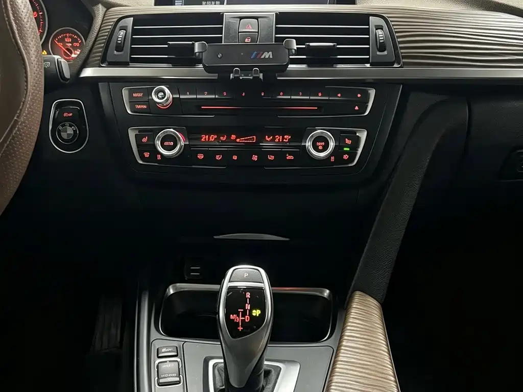 BMW 3 Series 2012