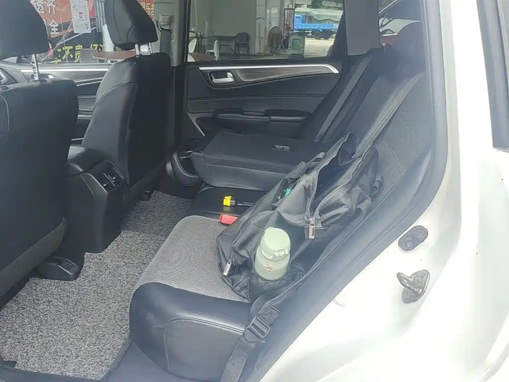 Honda Jade 2017 — фото 17