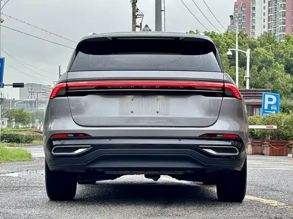 Lincoln Nautilus 2023