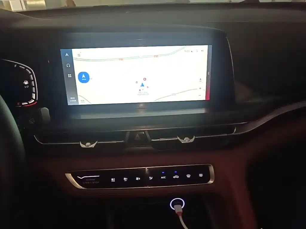 Changan CS75PLUS 2020 — фото 13