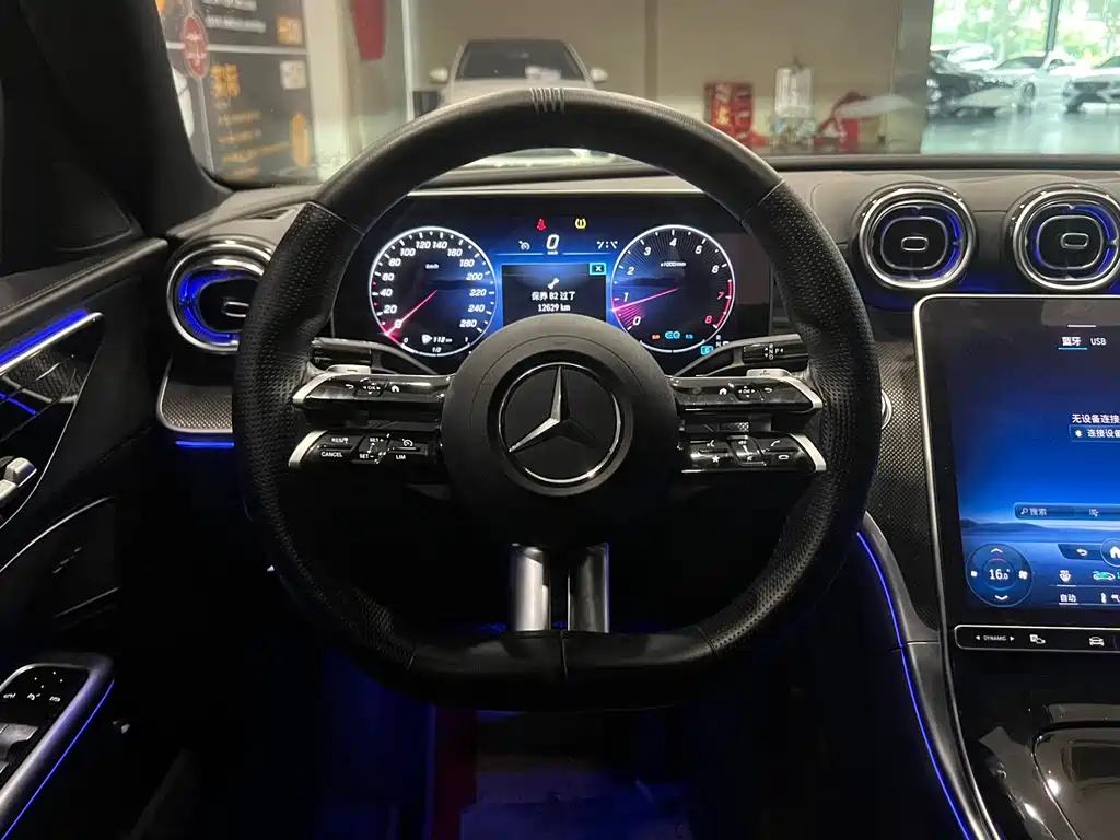 Mercedes-Benz C-Class 2022 — фото 10
