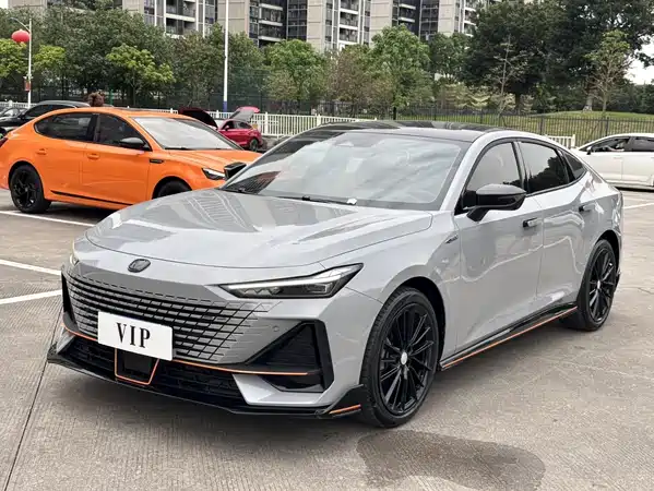 Changan UNI-V 2023