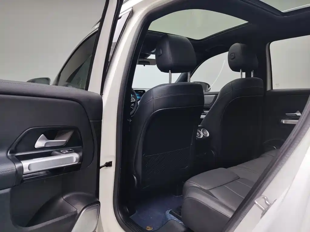 Mercedes-Benz GLB 2020