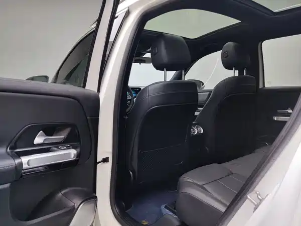 Mercedes-Benz GLB 2020