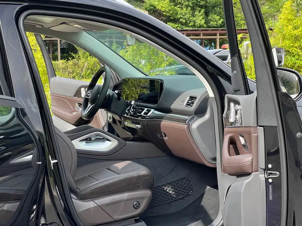 Mercedes-Benz GLS 2020 — фото 12
