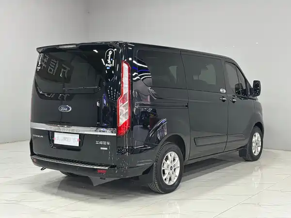 Ford Tourneo 2016