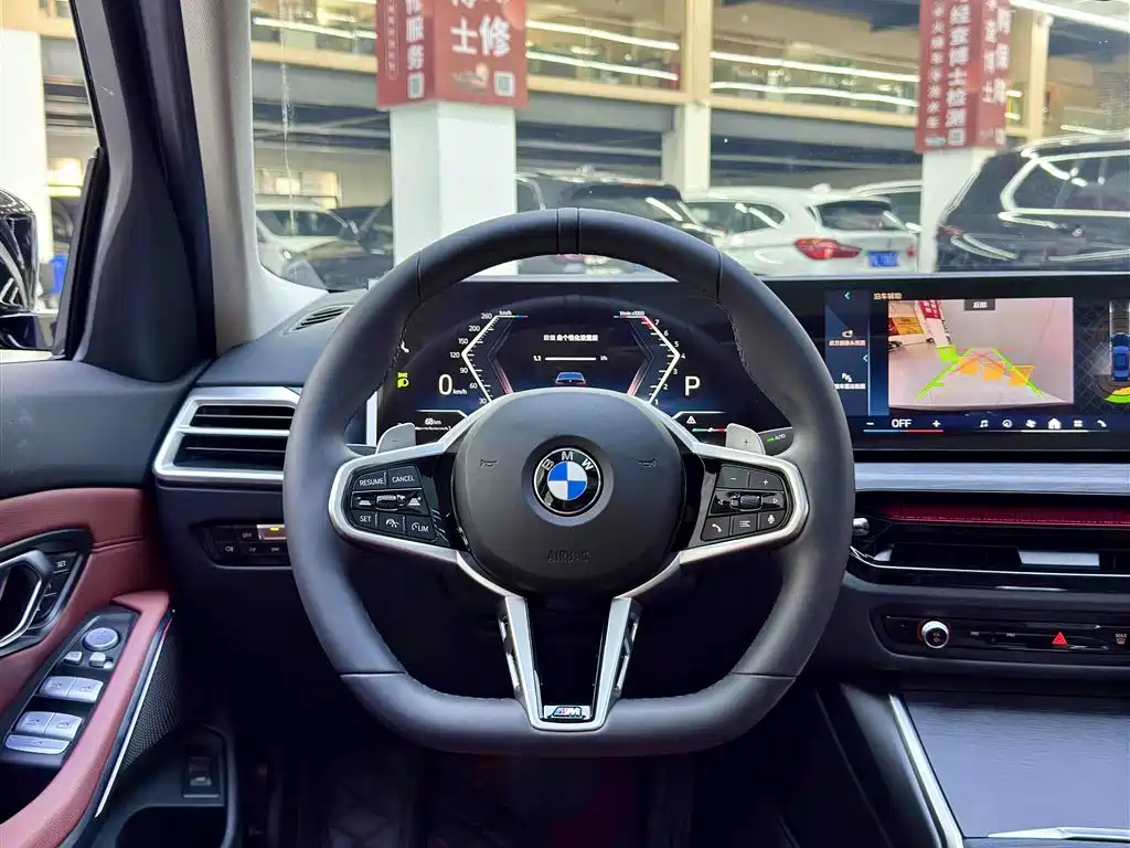 BMW 3 Series 2025 — фото 15