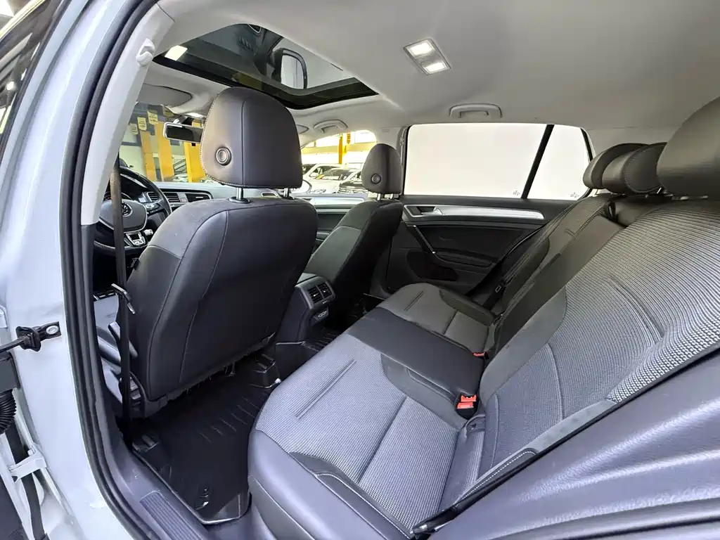 Volkswagen Golf 2019