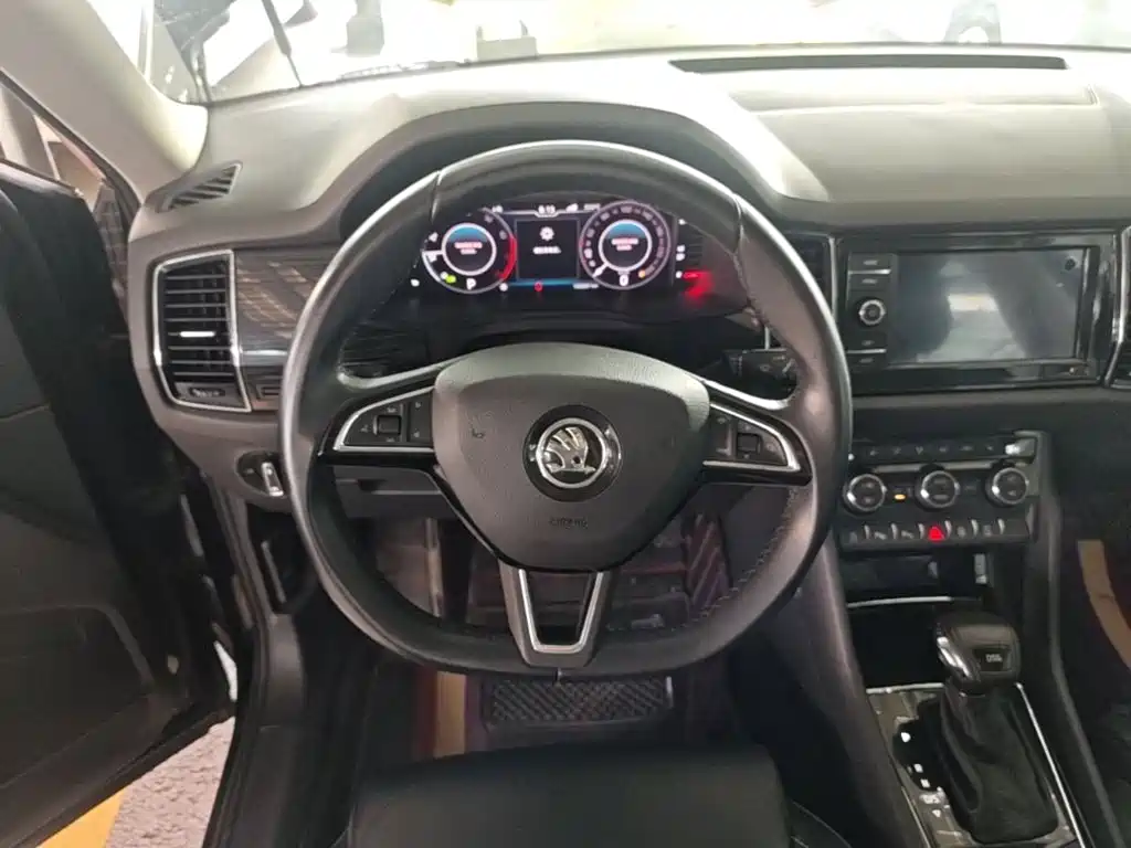 Skoda Kodiaq 2020 — фото 11