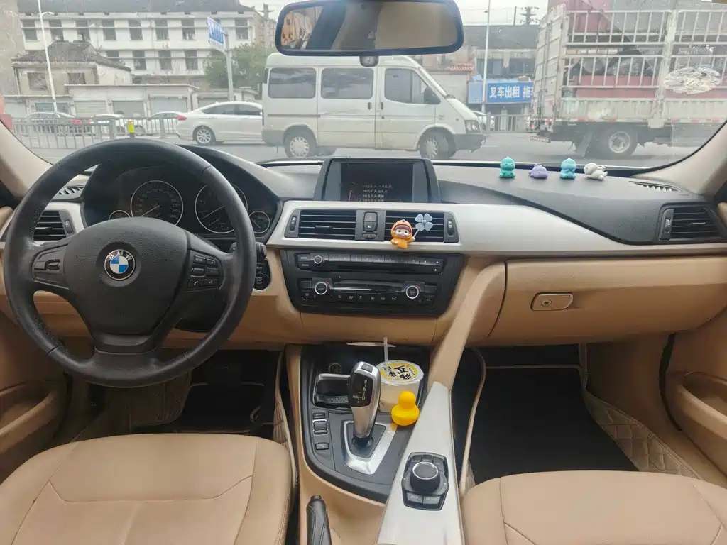 BMW 3 Series 2015 — фото 9