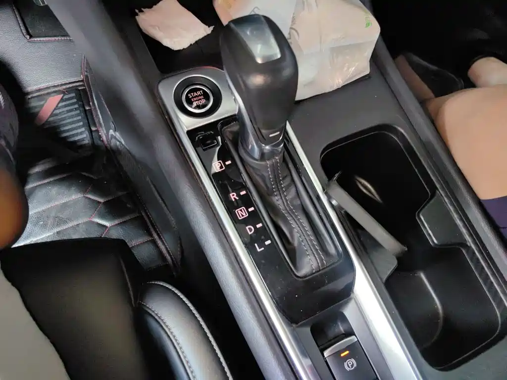 Nissan Sylphy 2023 — фото 15
