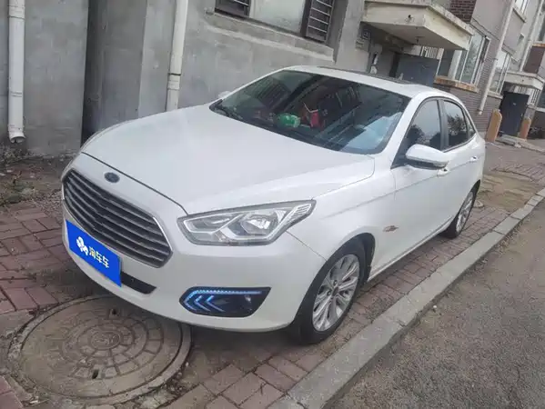 Ford Escort 2016